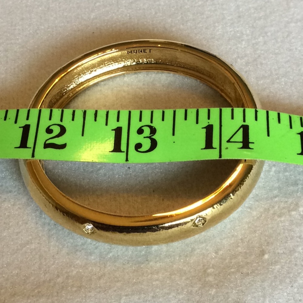 FINAL SALE PRICE Gold Monet Spring Close Bangle Bracelet w/Sparkle - Picture 5 of 5